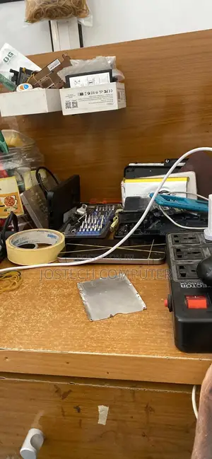 Your Number One Phone and Laptop Technician