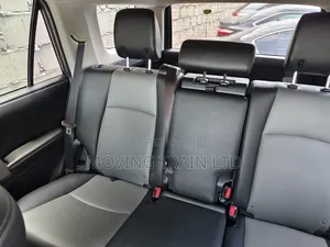 Toyota 4-Runner SR5 4dr 4x4 (4.0L 6cyl 5A) 2016 Gray