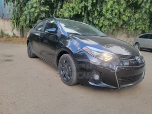 Toyota Corolla S 4dr Sedan (1.8L 4cyl CVT) 2014 Black