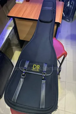 Dummer Boss Bass Guitar Beg Padded Bag.