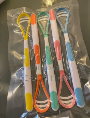Tongue Scraper for Both Men and Women