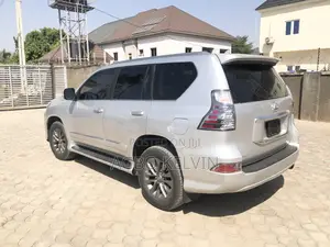 Lexus GX 2016 Silver