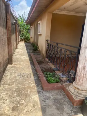 Furnished 4bdrm House in Ajiboye Street, Ayetoro for sale