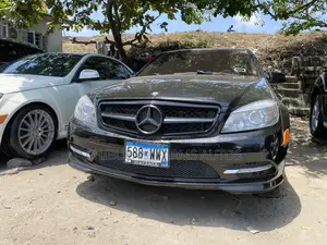 Mercedes-Benz C300 Luxury 4Matic Sedan AWD (3.0L 6cyl 7A) 2012 Black