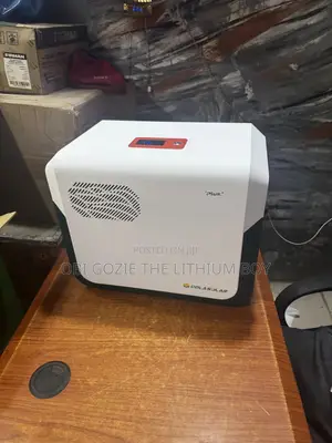 3600 Plus 2200w + Cola Solar Lithium Battery Solar Gen Power Station