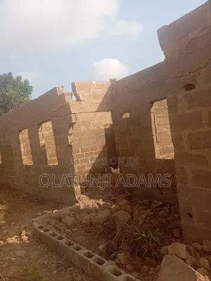 3bdrm Bungalow in Akogun, Osogbo for sale