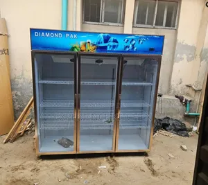 3 Door Commercial Chiller