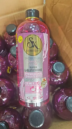 S K Duchess Glow Body Wash
