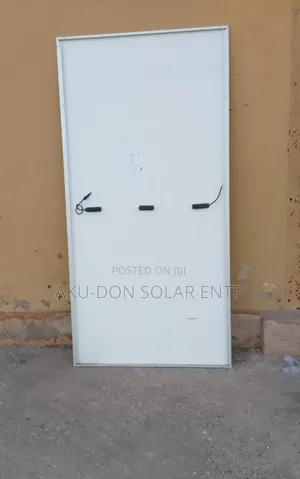 650watts 144cells High Efficiency Canadian Mono Solar Panels