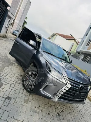 Lexus LX 570 AWD 2019 Gold