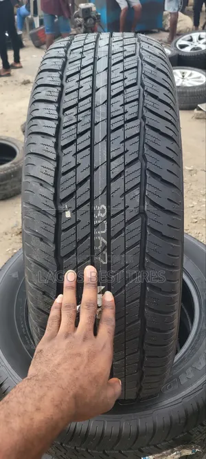 Dunlop Grandtrek At23 - 275/60r20 (Made in Japan) 