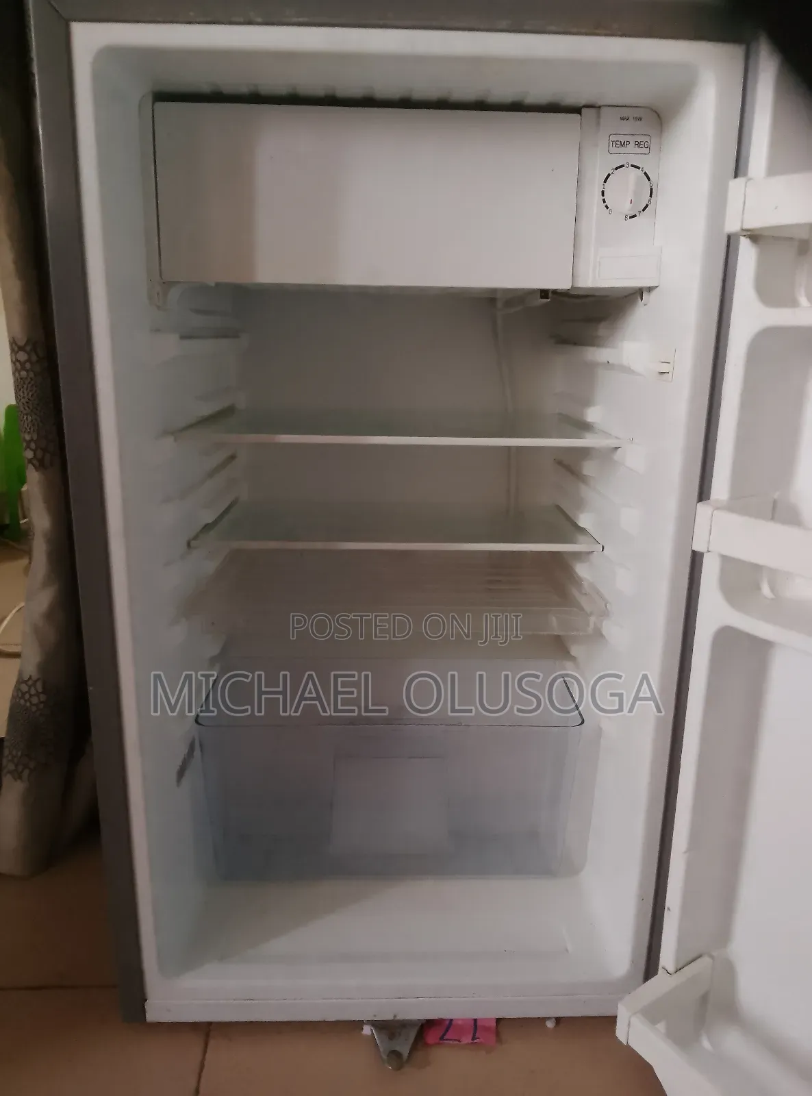Refrigerator