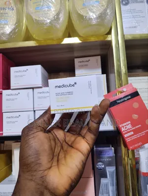 Medicube Kojic Acid Tumeric Vita Capsule