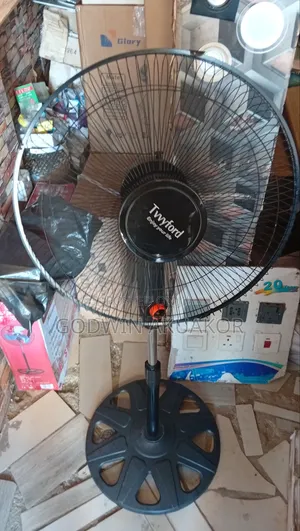 16 Inches Rechargeable Solar Fan
