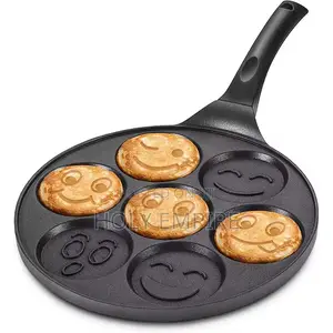Seven-Hole Breakfast Frying Pan Animal Face Design Multi-Function