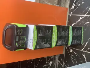 220v/256wh Power Station/Solar Generator