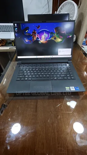 Laptop Dell Alienware M15 R6 16GB Intel Core i7 SSD 512GB