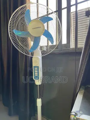 Solar Rechargeable Standing Fan 16 Inches
