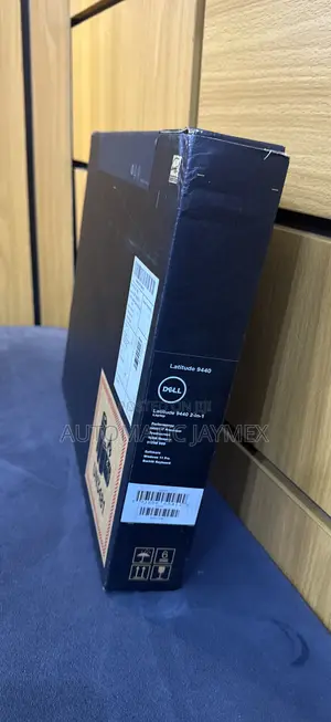 New Laptop Dell Latitude 9440 16GB Intel Core i7 SSD 512GB