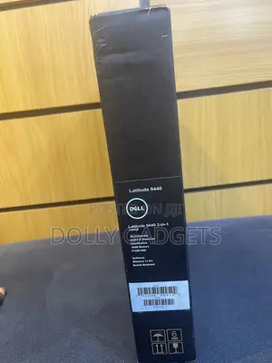 New Laptop Dell Latitude 9440 16GB Intel Core i7 SSD 512GB