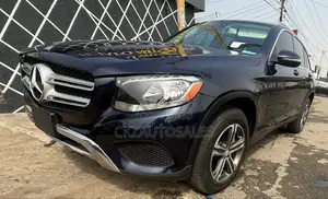 Mercedes-Benz GLC-Class 2016 Blue