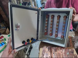 200a Copper Busbar Chamber – 3 Phase Power Distribution Unit