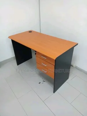 4feet Nad Office Table