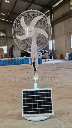 18" Solar Rechargeable Fan + Remote Control