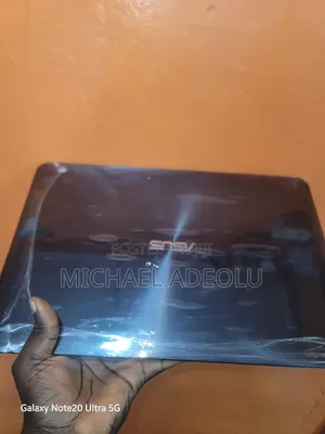 Laptop Asus X555LA 8GB Intel Core i5 HDD 500GB