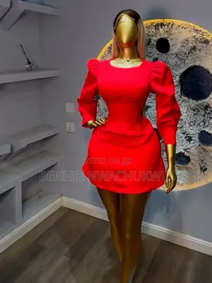 Red Short Dinner Gown Size10/12
