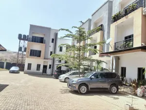 5bdrm Duplex in Guzape District for rent