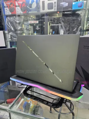 Laptop Asus ROG Zephyrus G16 16GB Intel Core Ultra 9 SSD 1T