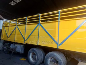 Half Sided Trailer Body