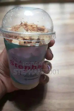 Deliciously -Yoghurt Parfait and Cake Parfait
