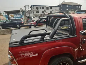 Roller Boot Cover and Rugged Bar Tacoma