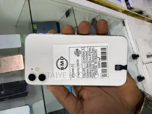 Apple iPhone 11 64 GB White