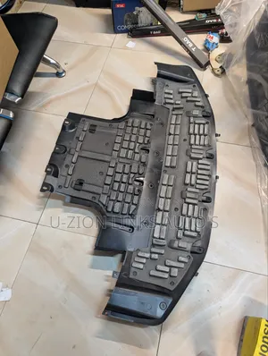 Audi Q7 Engine Protector