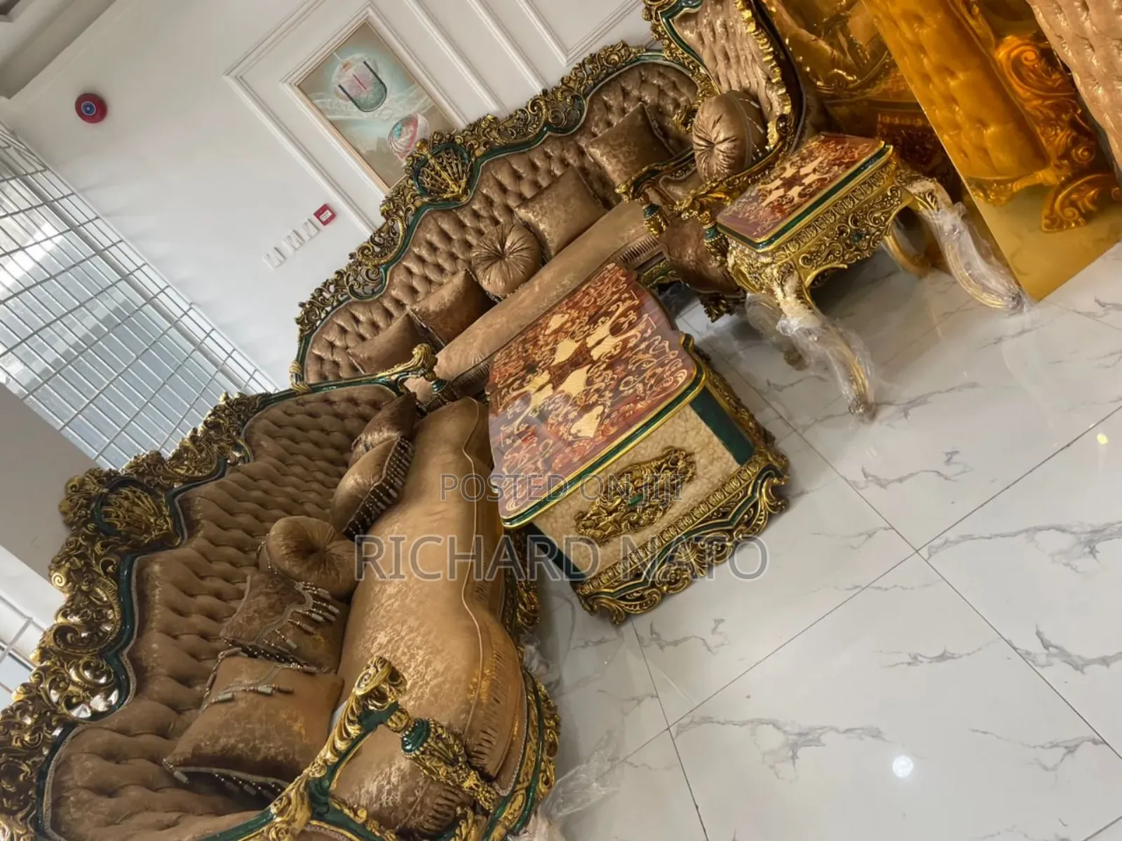 Classic Luxury Sofa Setting