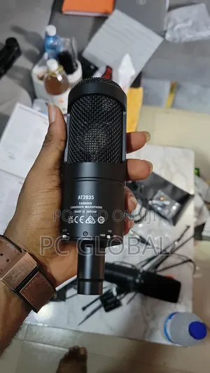Audio Technicia Studio Mic At2035