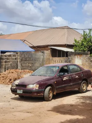 Toyota Carina E 1.8 Sedan 1997 Red