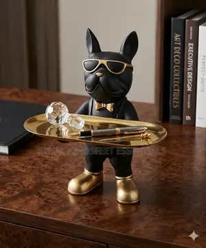 The Executive-Slstance Assistant Decor