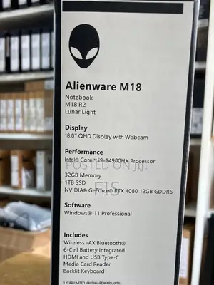 New Laptop Dell Allienware M18 R1 32GB Intel Core i9 SSD 1T