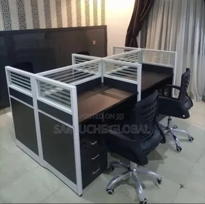 Office Workstation by 4 Persons