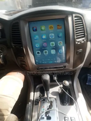 Latest Model Android Screen Land Cruiser 2005 Available
