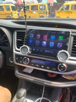 Latest Model Android Screen High Lander 2015 Car Play Is Available