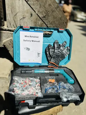 Manual Powder Actuated Concrete Nail Gun Kit - Nailer With Safety Kit