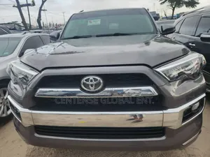 Toyota 4-Runner 2015 Gray