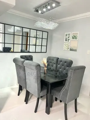 Six Seater Dining Set Well Designed
