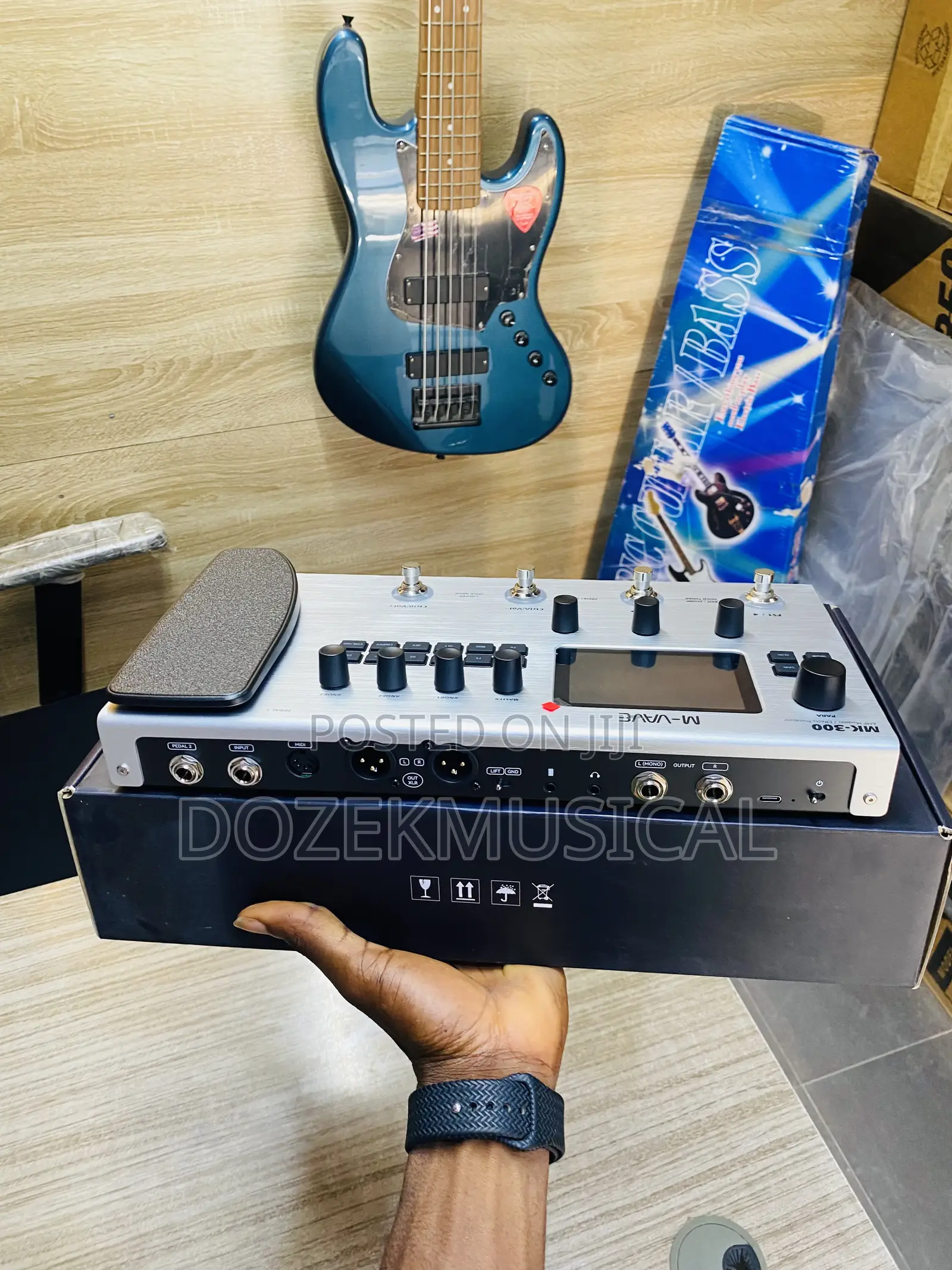 M Vave Mk-300 Lead and Bass Effect Processor