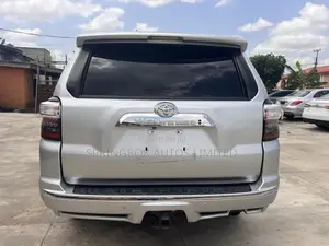 Toyota 4-Runner Limited 4dr 4x4 (4.0L 6cyl 5A) 2016 Silver